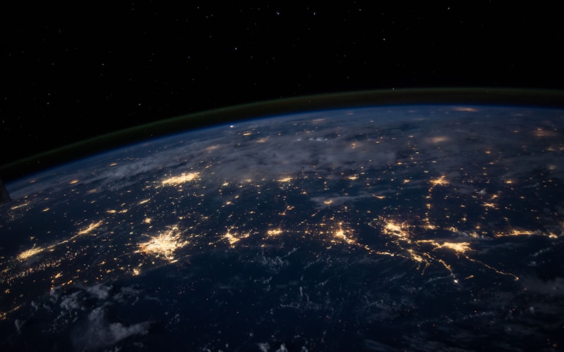 Data Governance Strategies for Highly Regulated Industries - DataParametrics insight